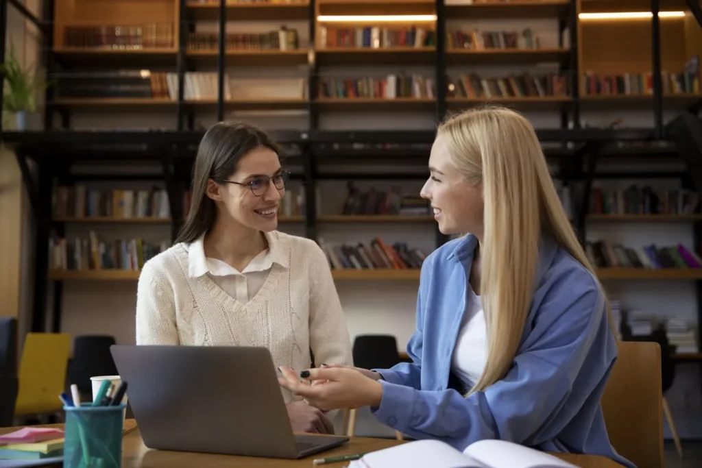 Independent educational consultant guiding a student and family on university admissions
