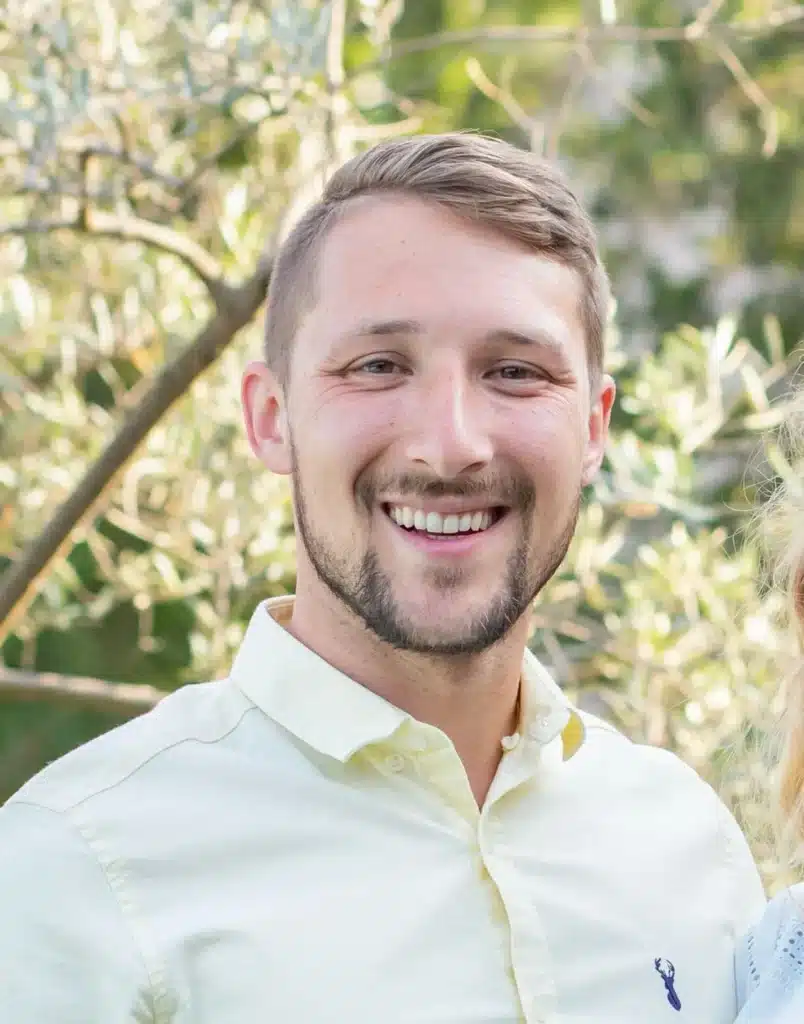 Austin Kopack, English Language Consultant